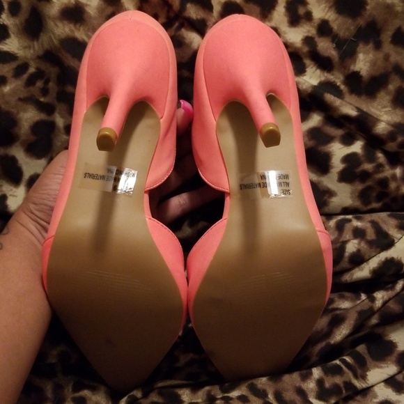 colored heels - Picture 4 of 4